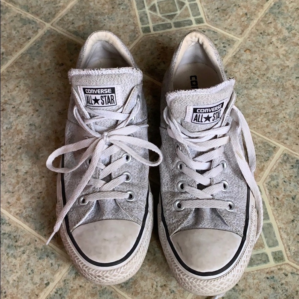 Low top Converse